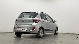 Used 2015 Hyundai Grand i10 [2013-2017] Sportz 1.1 CRDi Diesel Manual exterior RIGHT REAR CORNER VIEW