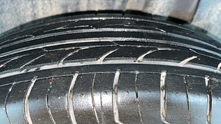 Used 2020 Maruti Suzuki Dzire [2017-2020] VXI Petrol Manual tyres LEFT REAR TYRE TREAD VIEW