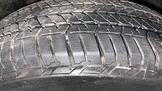 Used 2021 Mahindra XUV500 [2018-2021] W7 Diesel Manual tyres RIGHT FRONT TYRE TREAD VIEW