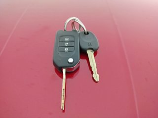 Used 2018 Hyundai Grand i10 [2017-2020] Sportz AT 1.2 Kappa VTVT Petrol Automatic extra CAR KEY VIEW