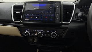 Used 2022 Honda City VX Petrol Manual top_features Integrated (in-dash) music system