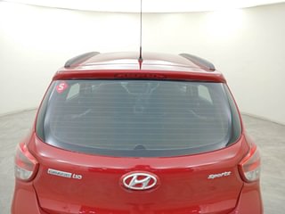 Used 2018 Hyundai Grand i10 [2017-2020] Sportz AT 1.2 Kappa VTVT Petrol Automatic exterior BACK WINDSHIELD VIEW