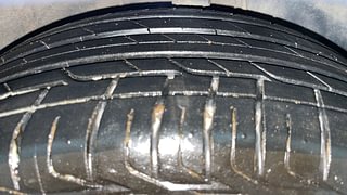 Used 2021 Hyundai New i20 Sportz 1.2 MT Petrol Manual tyres RIGHT FRONT TYRE TREAD VIEW