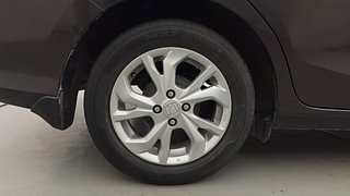 Used 2018 Honda Amaze [2018-2021] 1.2 VX i-VTEC Petrol Manual tyres RIGHT REAR TYRE RIM VIEW