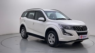 Used 2021 Mahindra XUV500 [2018-2021] W7 Diesel Manual exterior RIGHT FRONT CORNER VIEW