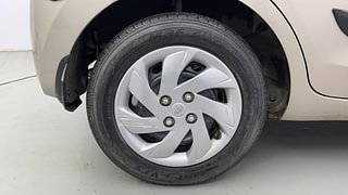 Used 2021 Hyundai New Santro 1.1 Sportz MT Petrol Manual tyres RIGHT REAR TYRE RIM VIEW