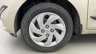 Used 2021 Hyundai New Santro 1.1 Sportz MT Petrol Manual tyres LEFT FRONT TYRE RIM VIEW