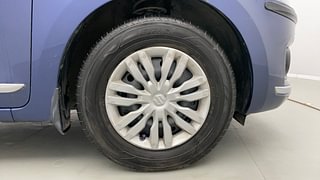 Used 2020 Maruti Suzuki Dzire [2017-2020] VXI Petrol Manual tyres RIGHT FRONT TYRE RIM VIEW