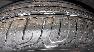 Used 2015 Honda City [2014-2017] VX Diesel Diesel Manual tyres LEFT FRONT TYRE TREAD VIEW