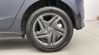 Used 2021 Hyundai New i20 Sportz 1.2 MT Petrol Manual tyres LEFT REAR TYRE RIM VIEW