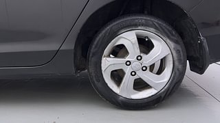 Used 2015 Honda City [2014-2017] VX Diesel Diesel Manual tyres LEFT REAR TYRE RIM VIEW
