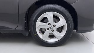 Used 2015 Honda City [2014-2017] VX Diesel Diesel Manual tyres RIGHT FRONT TYRE RIM VIEW