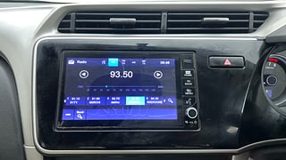 Used 2017 Honda City [2017-2020] V CVT Petrol Automatic top_features Integrated (in-dash) music system