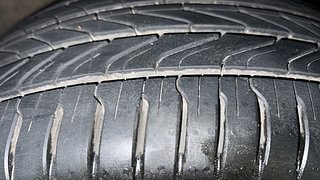 Used 2018 Maruti Suzuki Baleno [2015-2019] Alpha Petrol Petrol Manual tyres RIGHT FRONT TYRE TREAD VIEW