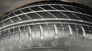 Used 2022 Renault Kwid CLIMBER 1.0 Opt Petrol Manual tyres LEFT REAR TYRE TREAD VIEW
