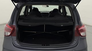 Used 2017 Hyundai Grand i10 [2017-2020] Asta 1.2 Kappa VTVT Petrol Manual interior DICKY INSIDE VIEW