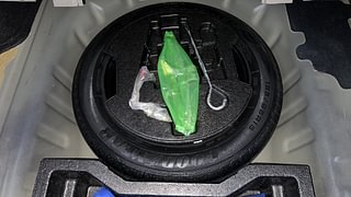Used 2022 Maruti Suzuki Ciaz Alpha Petrol Petrol Manual tyres SPARE TYRE VIEW