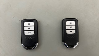 Used 2017 Honda City [2017-2020] V CVT Petrol Automatic extra CAR KEY VIEW