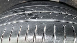 Used 2018 Maruti Suzuki Baleno [2015-2019] Alpha Petrol Petrol Manual tyres LEFT REAR TYRE TREAD VIEW