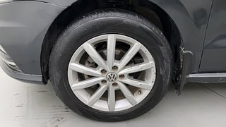 Used 2018 Volkswagen Ameo [2016-2020] 1.0 Highline Plus Petrol Petrol Manual tyres LEFT FRONT TYRE RIM VIEW