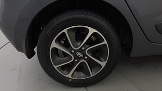 Used 2017 Hyundai Grand i10 [2017-2020] Asta 1.2 Kappa VTVT Petrol Manual tyres RIGHT REAR TYRE RIM VIEW