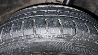 Used 2017 Hyundai Grand i10 [2017-2020] Asta 1.2 Kappa VTVT Petrol Manual tyres RIGHT FRONT TYRE TREAD VIEW