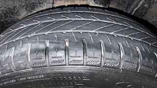 Used 2017 Hyundai Grand i10 [2017-2020] Asta 1.2 Kappa VTVT Petrol Manual tyres LEFT REAR TYRE TREAD VIEW