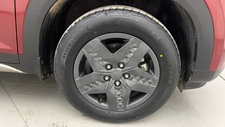 Used 2022 Hyundai Creta S Diesel Diesel Manual tyres RIGHT FRONT TYRE RIM VIEW