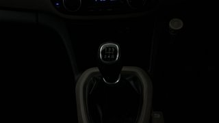 Used 2017 Hyundai Grand i10 [2017-2020] Asta 1.2 Kappa VTVT Petrol Manual interior GEAR  KNOB VIEW