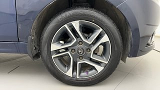 Used 2018 Tata Tigor Revotron XZA Petrol Automatic tyres RIGHT FRONT TYRE RIM VIEW