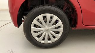 Used 2012 Toyota Etios Liva [2010-2017] GD Diesel Manual tyres RIGHT REAR TYRE RIM VIEW