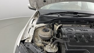 Used 2018 skoda Octavia 2.0L Style TDI AT Diesel Automatic engine ENGINE RIGHT SIDE HINGE & APRON VIEW