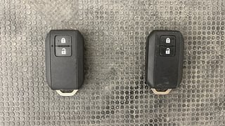 Used 2019 Maruti Suzuki Baleno [2019-2022] Zeta Petrol Petrol Manual extra CAR KEY VIEW