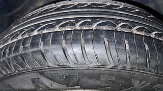 Used 2013 Nissan Sunny [2011-2014] XL Petrol Manual tyres RIGHT FRONT TYRE TREAD VIEW