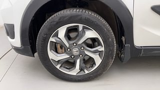 Used 2016 Honda BR-V [2016-2020] V CVT Petrol Petrol Automatic tyres LEFT FRONT TYRE RIM VIEW