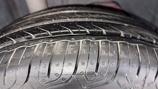 Used 2017 Ford Figo [2015-2019] Titanium1.5 TDCi Diesel Manual tyres RIGHT REAR TYRE TREAD VIEW