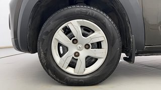 Used 2017 Renault Kwid [2015-2019] RXT Petrol Manual tyres LEFT FRONT TYRE RIM VIEW