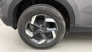 Used 2020 Hyundai Venue [2019-2022] SX 1.0  Turbo Petrol Manual tyres RIGHT REAR TYRE RIM VIEW