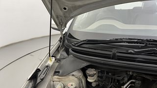 Used 2018 Hyundai Elite i20 [2018-2020] Asta 1.2 CNG (Outside fitted) Petrol+cng Manual engine ENGINE RIGHT SIDE HINGE & APRON VIEW