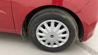 Used 2012 Hyundai i10 [2010-2016] Sportz 1.2 Petrol Petrol Manual tyres RIGHT FRONT TYRE RIM VIEW