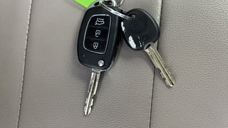 Used 2018 Hyundai Elite i20 [2018-2020] Asta 1.2 CNG (Outside fitted) Petrol+cng Manual extra CAR KEY VIEW