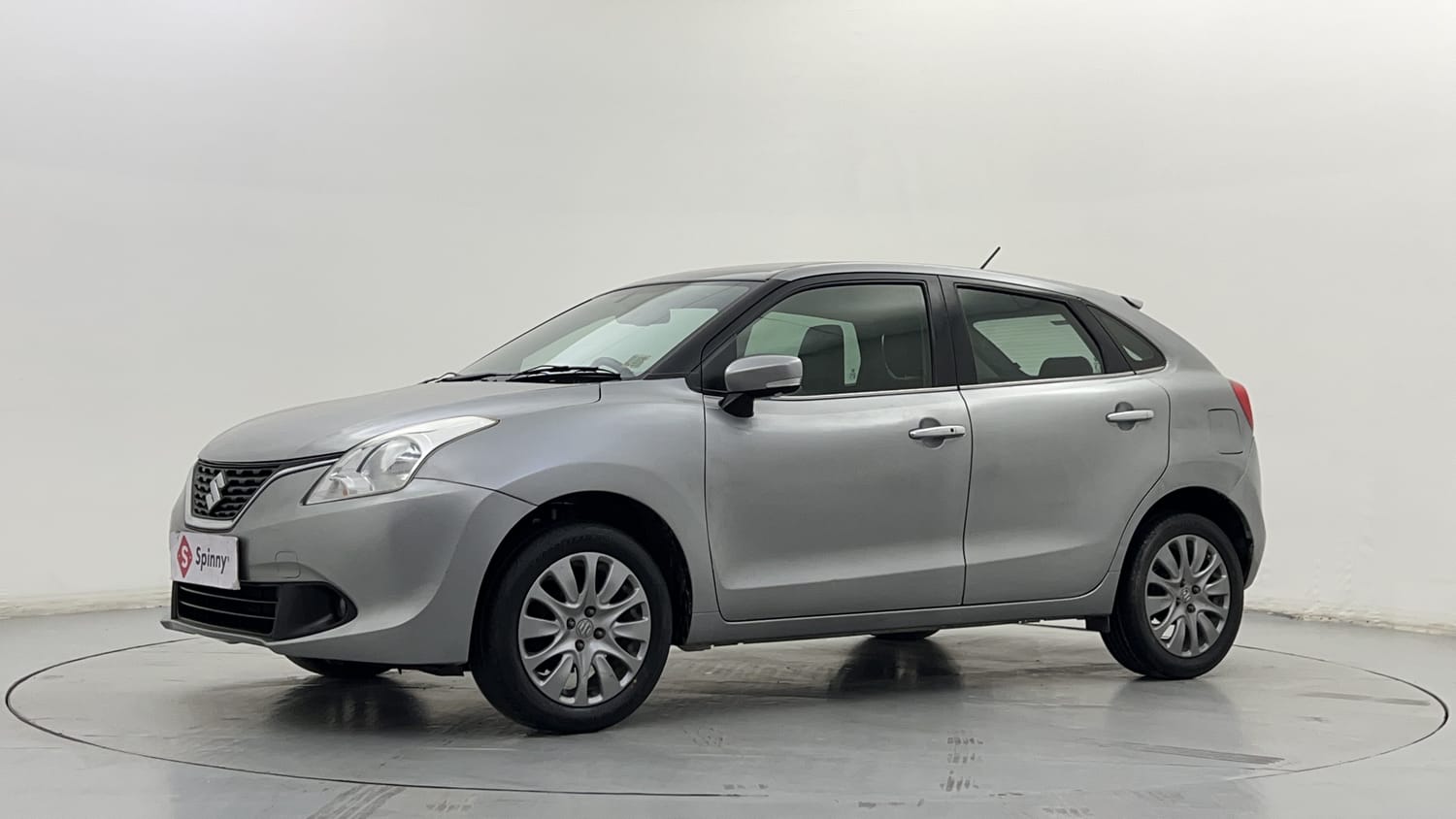 LEFT FRONT CORNER VIEW