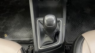 Used 2018 Hyundai Elite i20 [2018-2020] Asta 1.2 CNG (Outside fitted) Petrol+cng Manual interior GEAR  KNOB VIEW