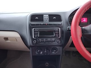 Used 2013 Volkswagen Polo [2010-2014] Comfortline 1.2L (P) Petrol Manual interior MUSIC SYSTEM & AC CONTROL VIEW