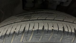 Used 2020 Hyundai Venue [2019-2022] SX 1.0  Turbo Petrol Manual tyres LEFT FRONT TYRE TREAD VIEW