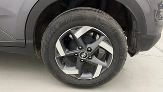 Used 2020 Hyundai Venue [2019-2022] SX 1.0  Turbo Petrol Manual tyres LEFT REAR TYRE RIM VIEW