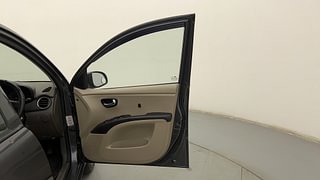 Used 2012 Hyundai i10 [2010-2016] Sportz 1.2 Petrol Petrol Manual interior RIGHT FRONT DOOR OPEN VIEW