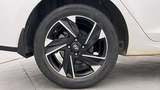 Used 2021 Hyundai Verna SX Opt Turbo Petrol Petrol Automatic tyres RIGHT REAR TYRE RIM VIEW