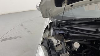 Used 2016 Maruti Suzuki Swift [2011-2017] ZXi Petrol Manual engine ENGINE RIGHT SIDE HINGE & APRON VIEW