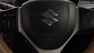 Used 2016 Maruti Suzuki Swift [2011-2017] ZXi Petrol Manual top_features Airbags